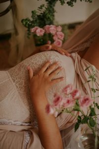 Lire la suite à propos de l’article Les 10 Bienfaits du Massage Femme Enceinte – Prénatal